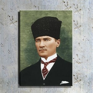 Atatürk Kalpaklı Takım Elbiseli Portre Kanvas Tablo TBL1198